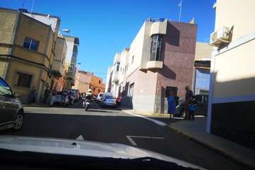 Los Reyes Magos reparten ilusión por los barrios de Telde/TA.